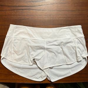 white lululemon speed up 2.5 inch